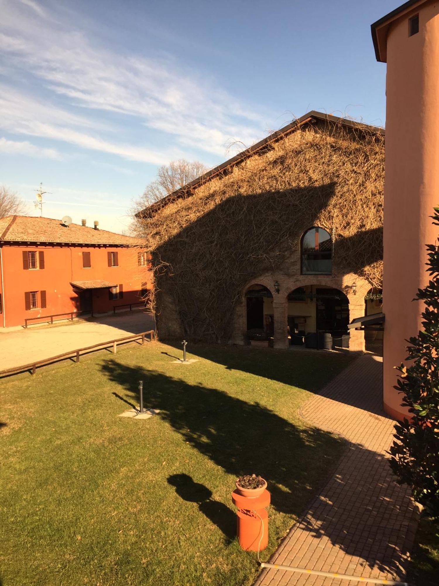 Agriturismo La Lupa Madonna della Provvidenza ภายนอก รูปภาพ