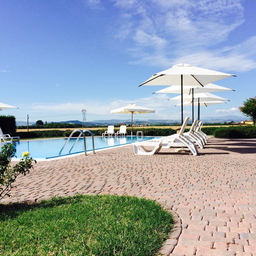 Agriturismo La Lupa Madonna della Provvidenza ภายนอก รูปภาพ