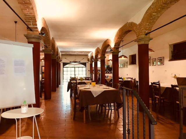 Agriturismo La Lupa Madonna della Provvidenza ภายนอก รูปภาพ
